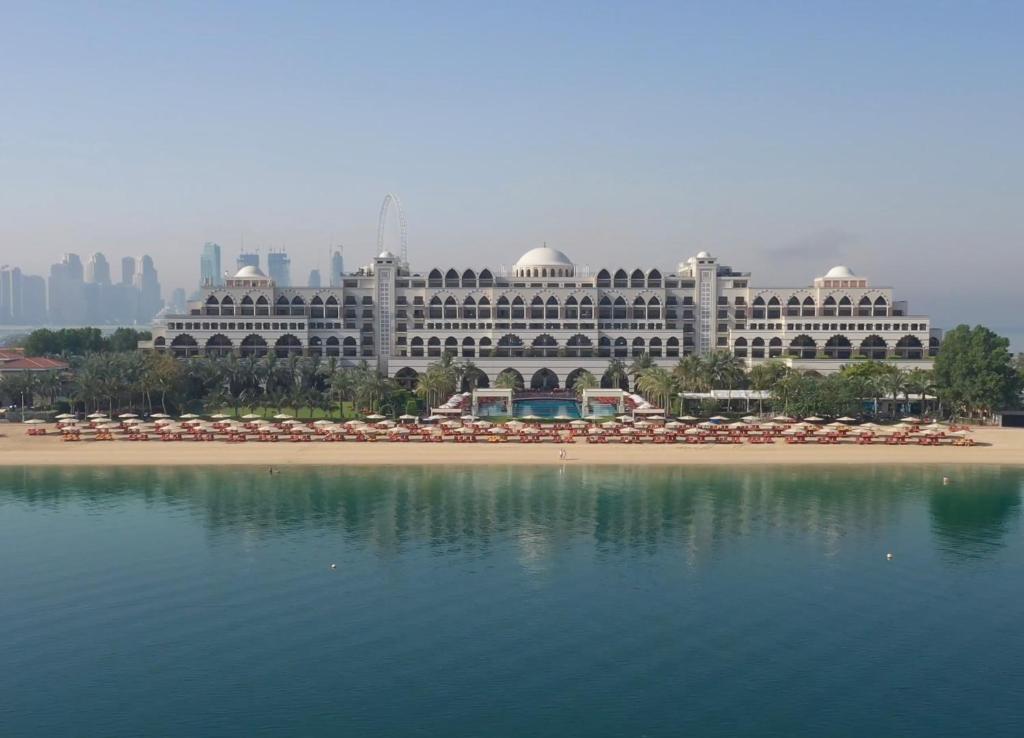 من منتجعات دبي للأطفال